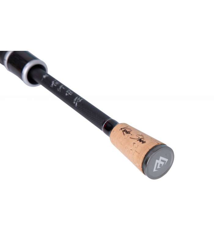 Mikado Kendo Shine ML 208 cm 15 gr pergetőbot Mikado Kendo Shine ML 208 cm 15 gr pergetőbot